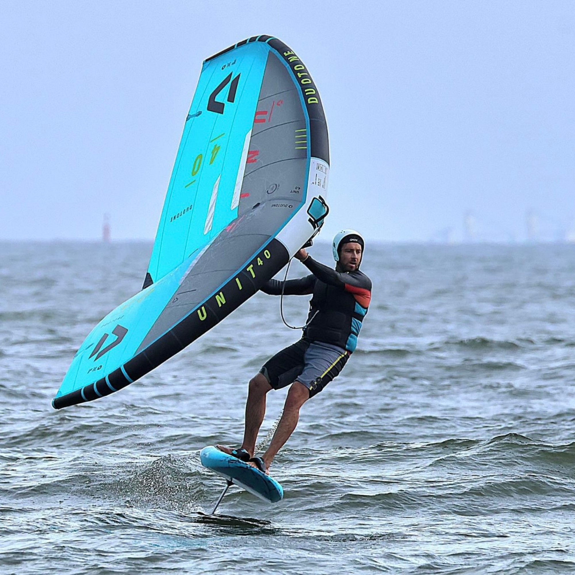 TEST PLANCHE DE WINGFOIL DUOTONE SKYBRID SLS 2025